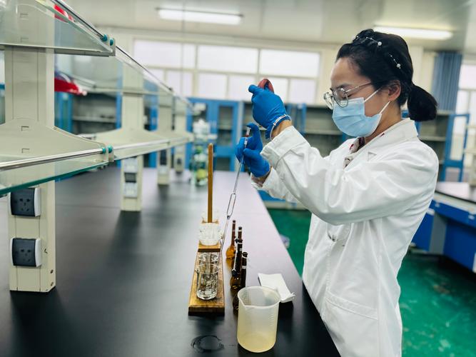 上海揭秘药物回收平台背后逻辑：高价回收靶向药如何为肿瘤患者减负